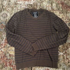 VINTAGE Men's Brown Striped Sweater